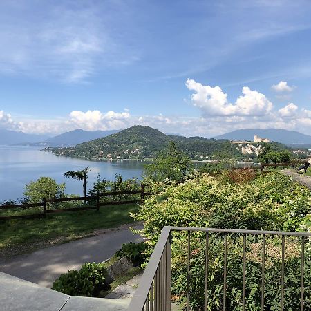 Vila La Casa Nel Parco Arona Exteriér fotografie