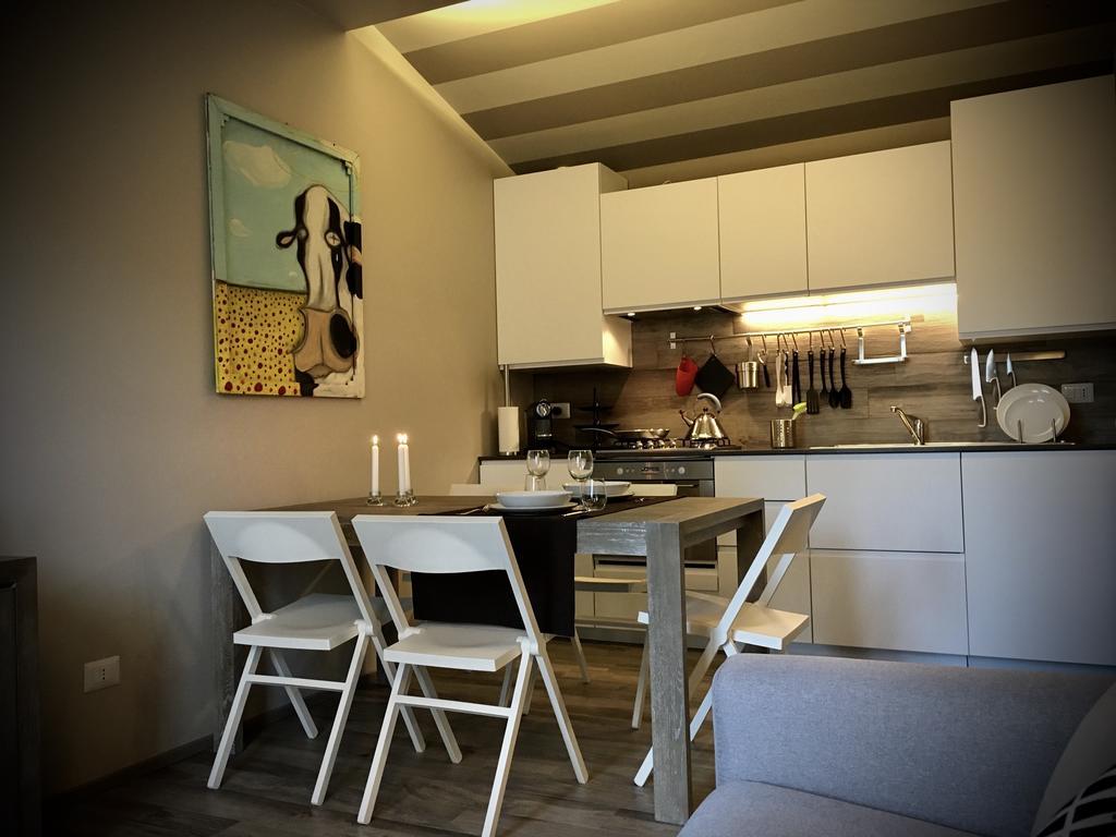 Vila La Casa Nel Parco Arona Exteriér fotografie