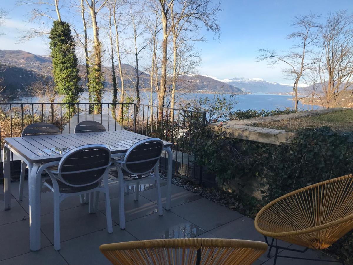 Vila La Casa Nel Parco Arona Exteriér fotografie